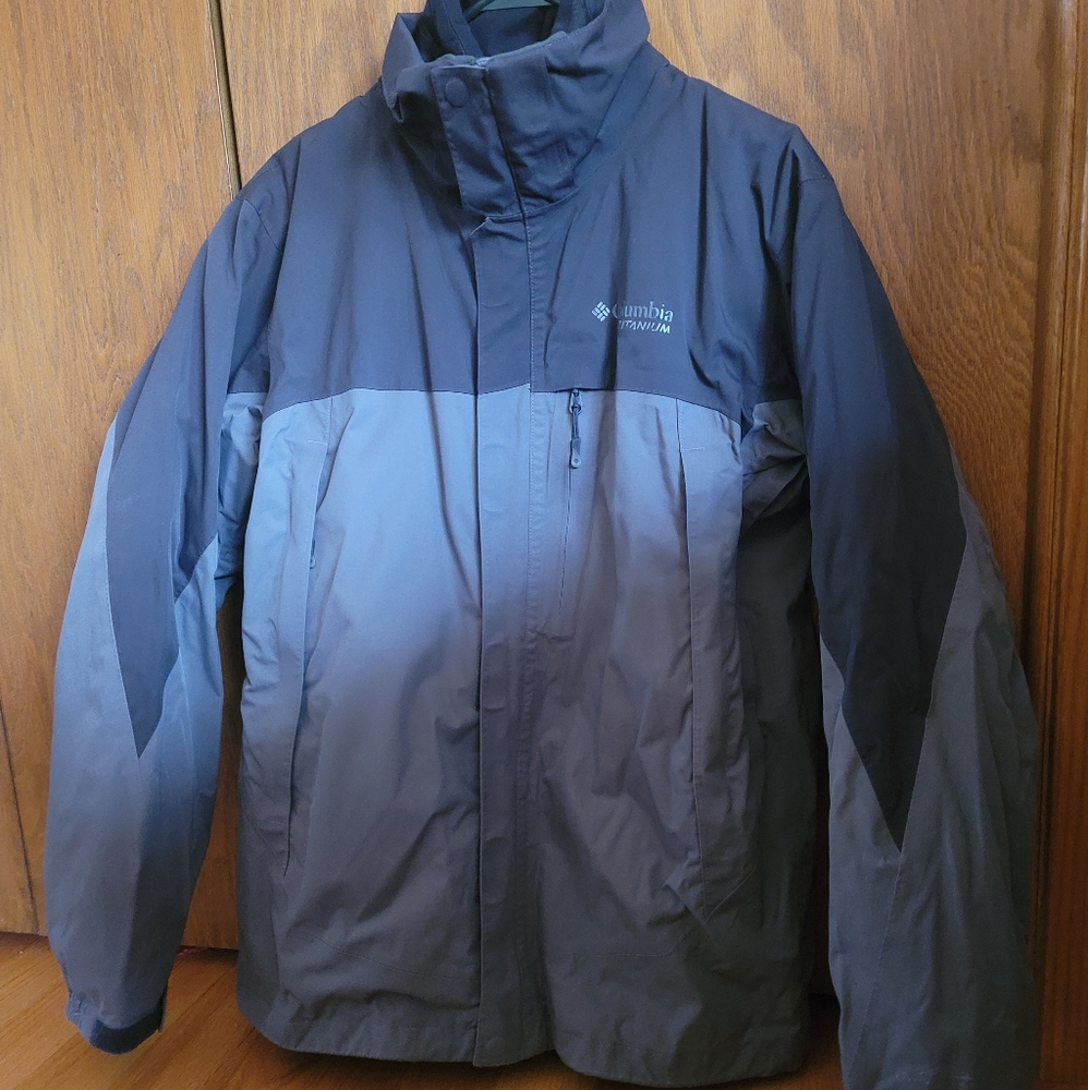 Columbia Platinum Men's M Black Grey Jacket Coat